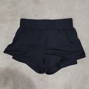 Fabletics shorts